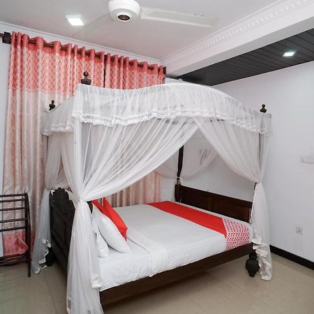 גאלה Shirantha Hotel מראה חיצוני תמונה