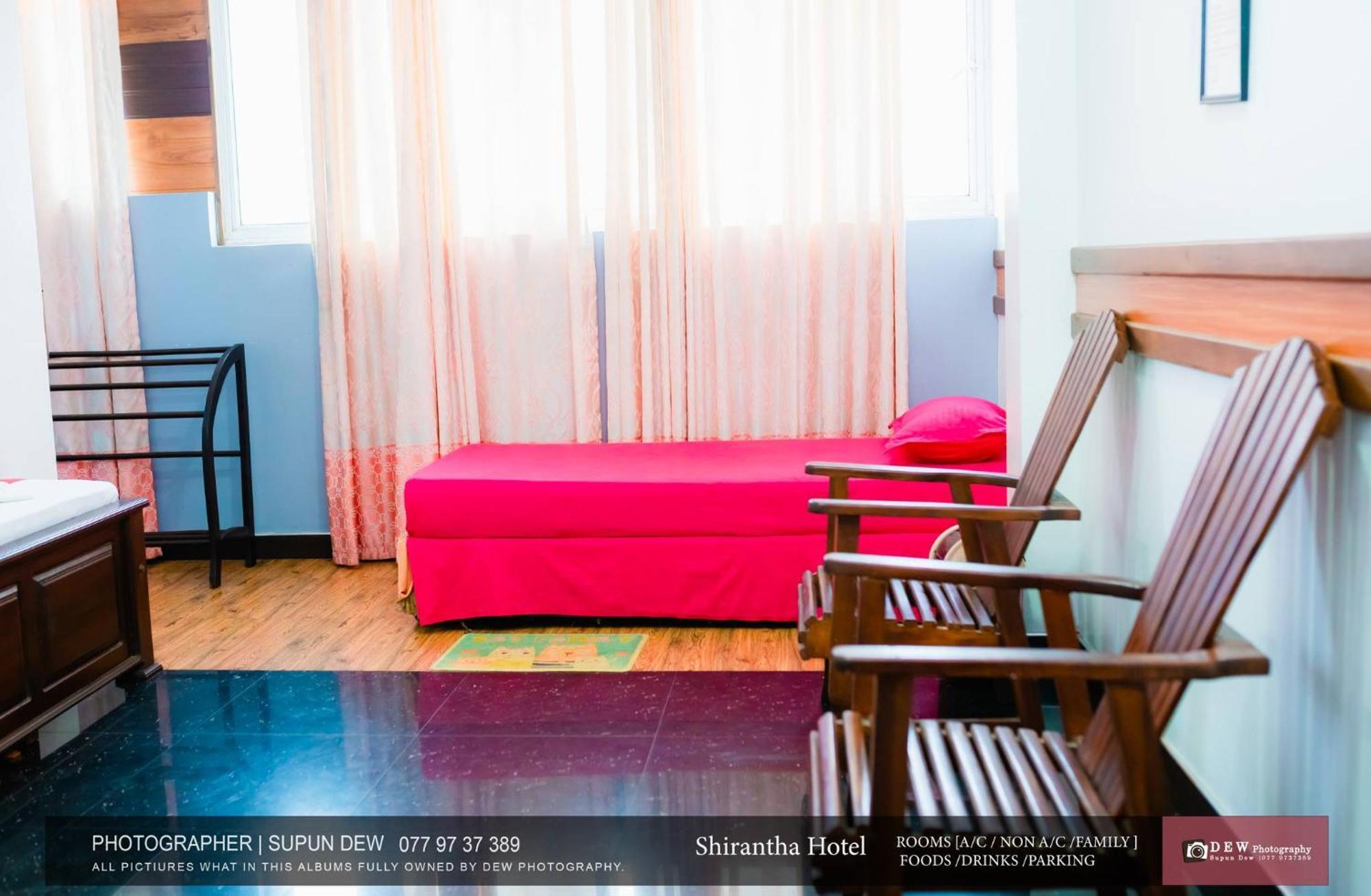 גאלה Shirantha Hotel מראה חיצוני תמונה
